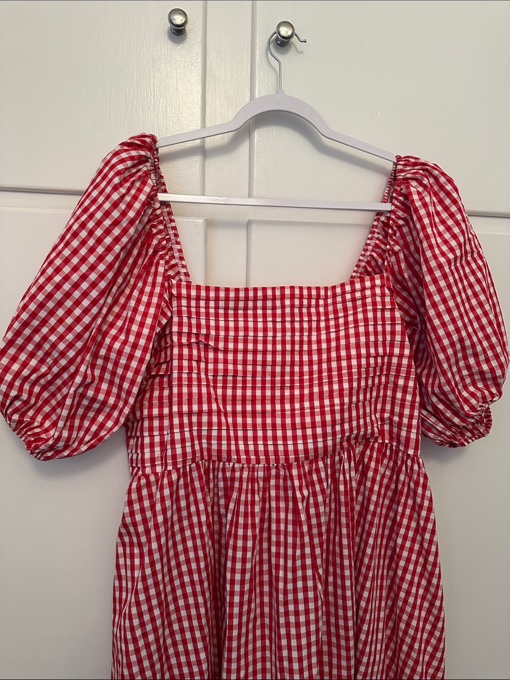NWT Abercrombie & Fitch Red and White Gingham Puff Sleeved Midi Dress - Picture 2 of 4